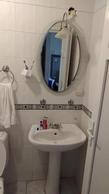 Cinarcik Hotel Экстерьер фото