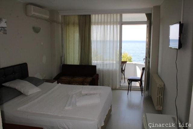 Cinarcik Hotel Экстерьер фото